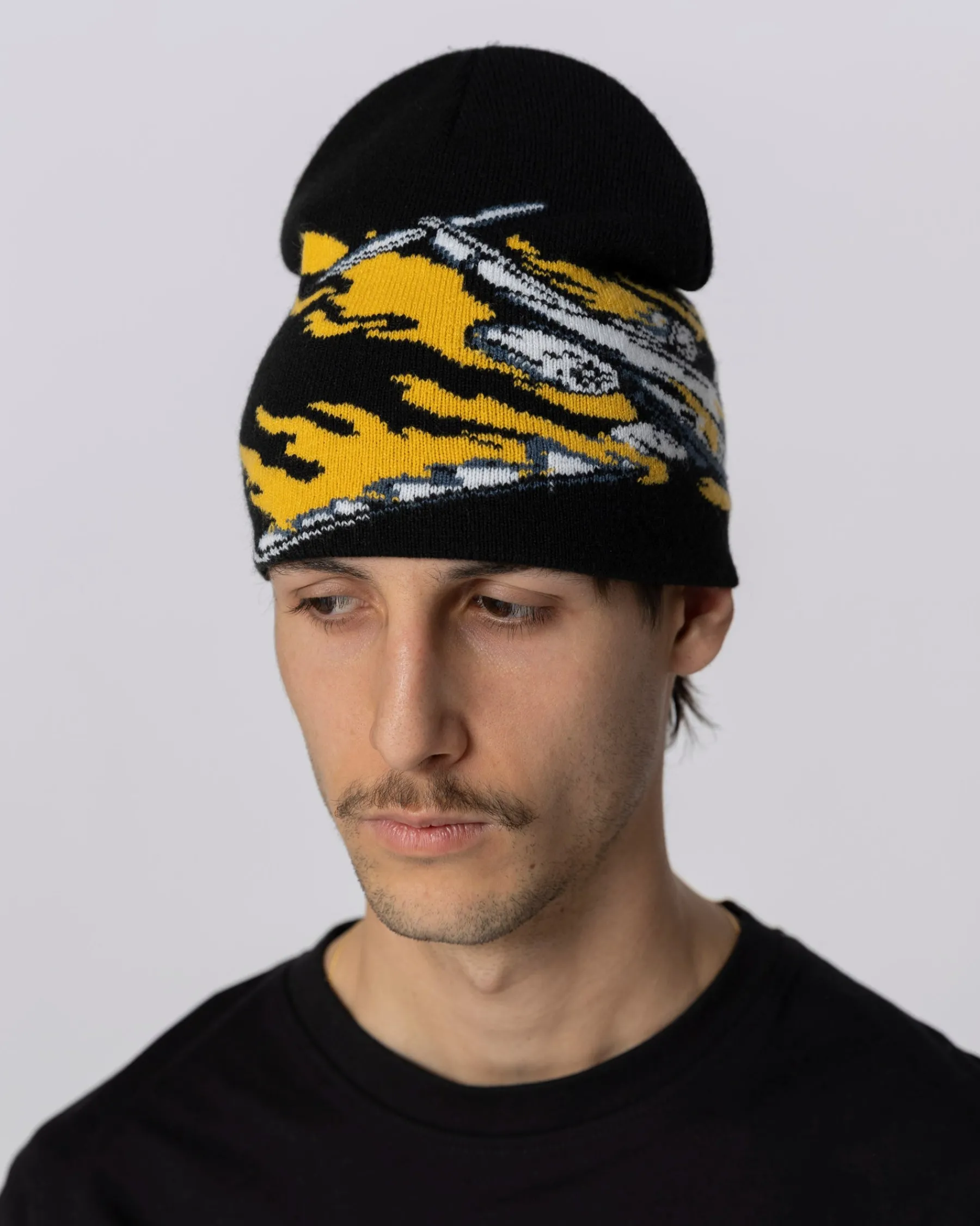 Headwear|JACKER CRASH BEANIE - BLACK